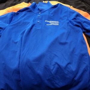UT Southwestern Information Resources Shirt Size Medium